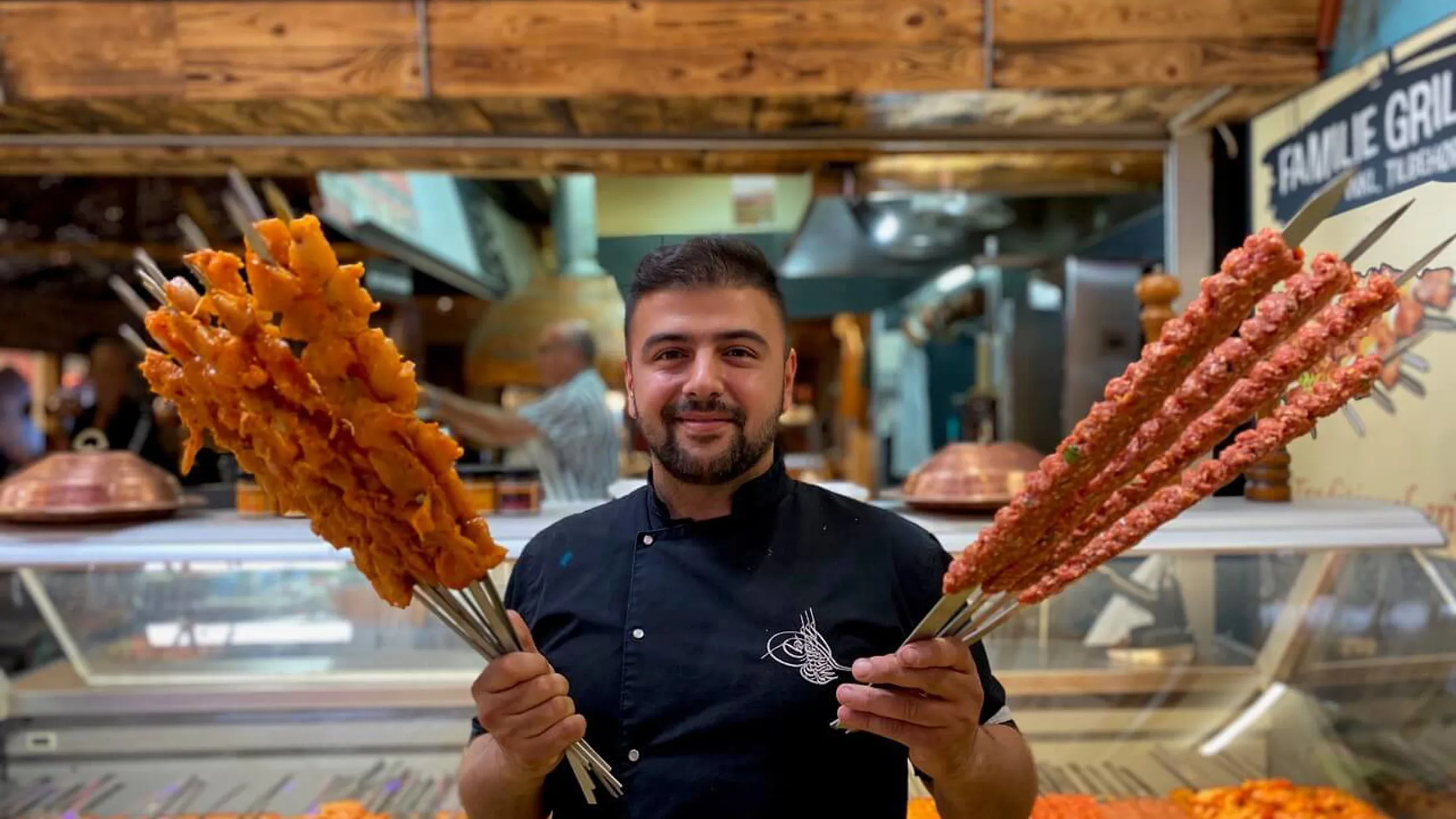 Metin Usta kongen af kebab Bazar Vest