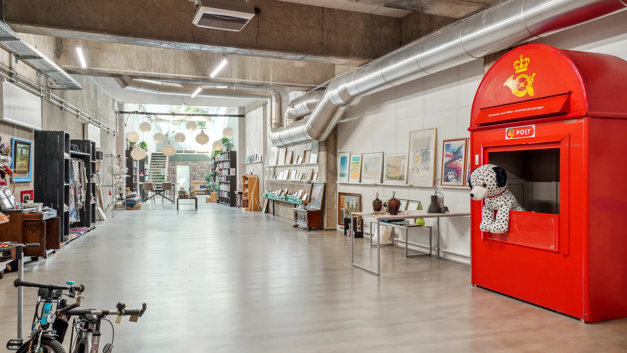 Blå kors lokaler i den gamle postcentral på Ankersgade 12 i Aarhus 2022